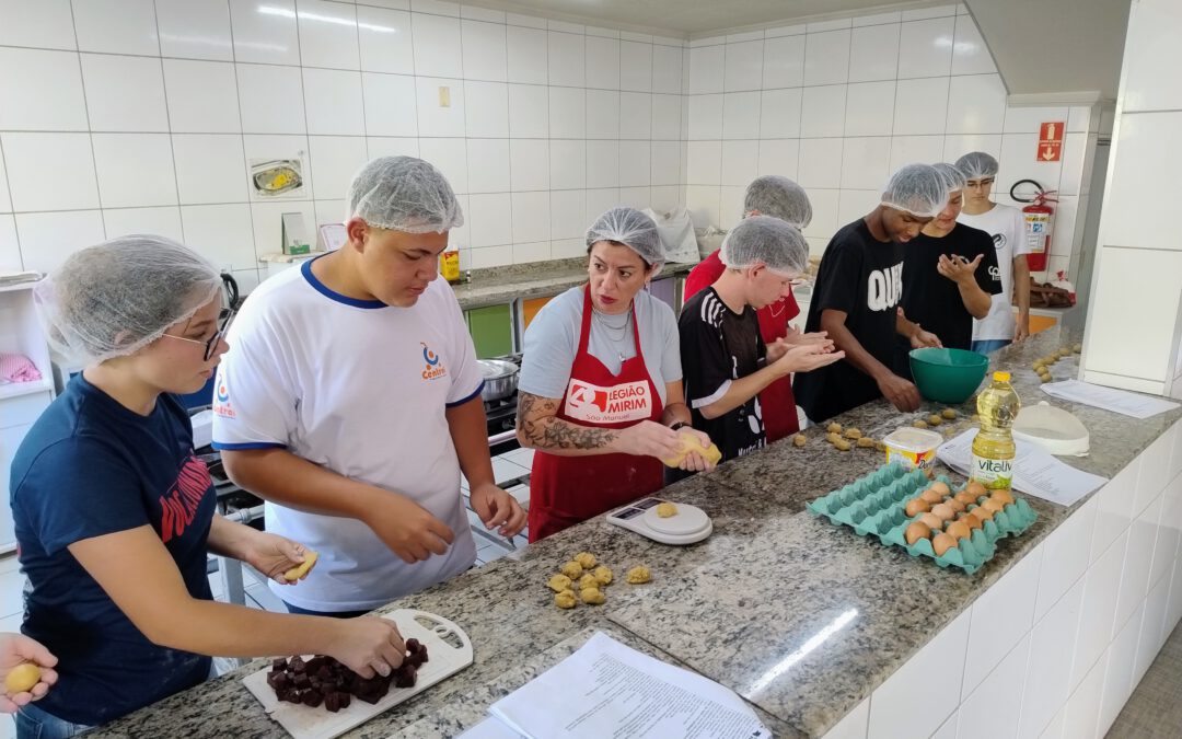 Sonho de goiabada: tradição e sabor no curso de culinária